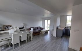 Maison calme proche de la cité des loisirs